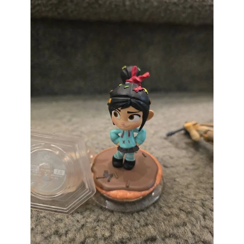Disney Infinity Lot  Marvel, Brave, Star Wars, Wreck It Ralph Figure Set